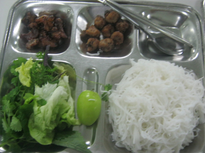 Cung cấp suất ăn ngon - Suất Ăn Công Nghiệp Hà Thành Foods - Công Ty TNHH Dịch Vụ Thương Mại Và Ẩm Thực Hà Thành